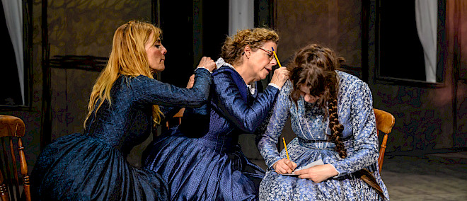 De Onverwoeste Zusters van Hoogezand-Sappemeer naar een idee van Ilse Warringa en Rop Verheijen