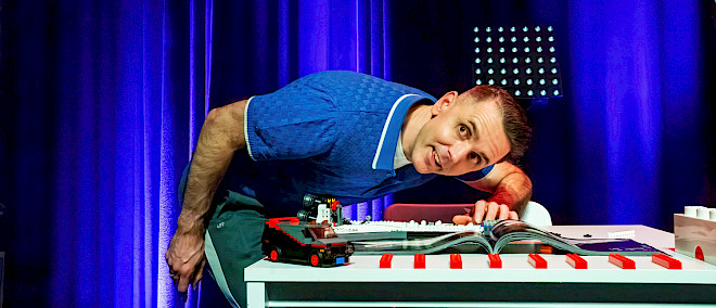 Wouter Monden Met Blokjes