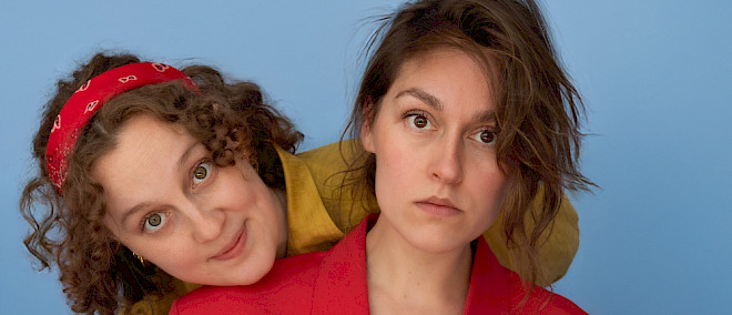 Bens Boot | 4+ Ayla en Willemijn & Onder het buro